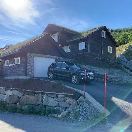 Fjelltun Holiday home