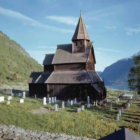 Holiday home Fjelltun